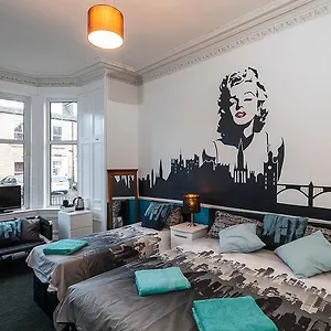 Gilmore Guest house Edinburgh